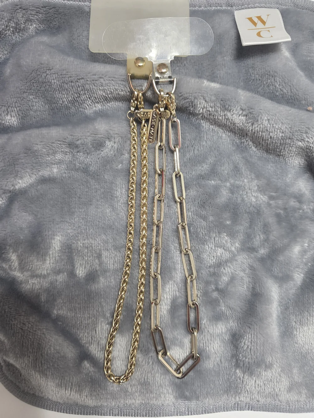 Set Of Phone Chain Holders